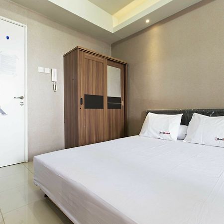 Reddoorz Apartment @ Pegangsaan Kelapa Gading جاكرتا المظهر الخارجي الصورة