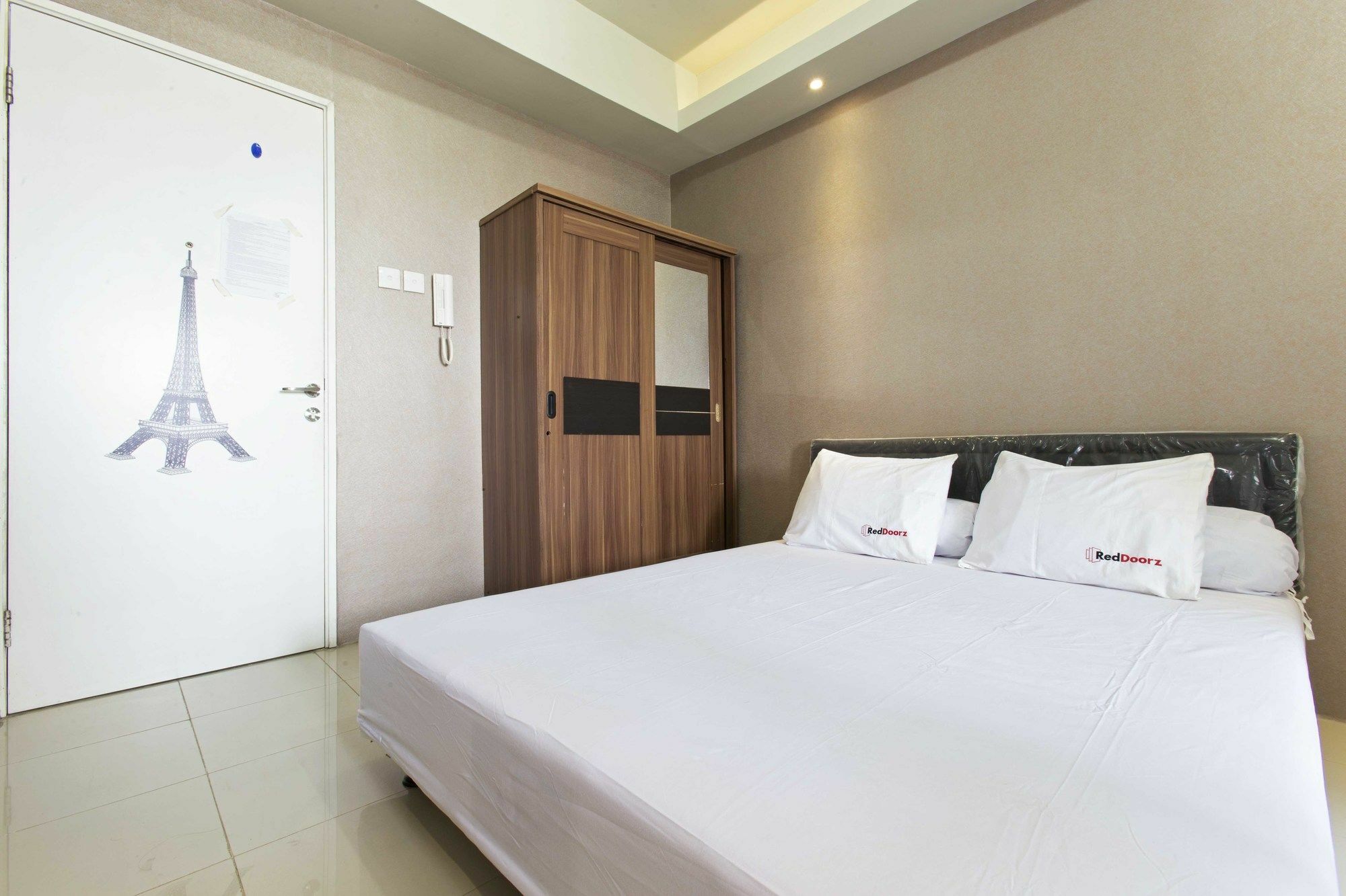 Reddoorz Apartment @ Pegangsaan Kelapa Gading جاكرتا المظهر الخارجي الصورة