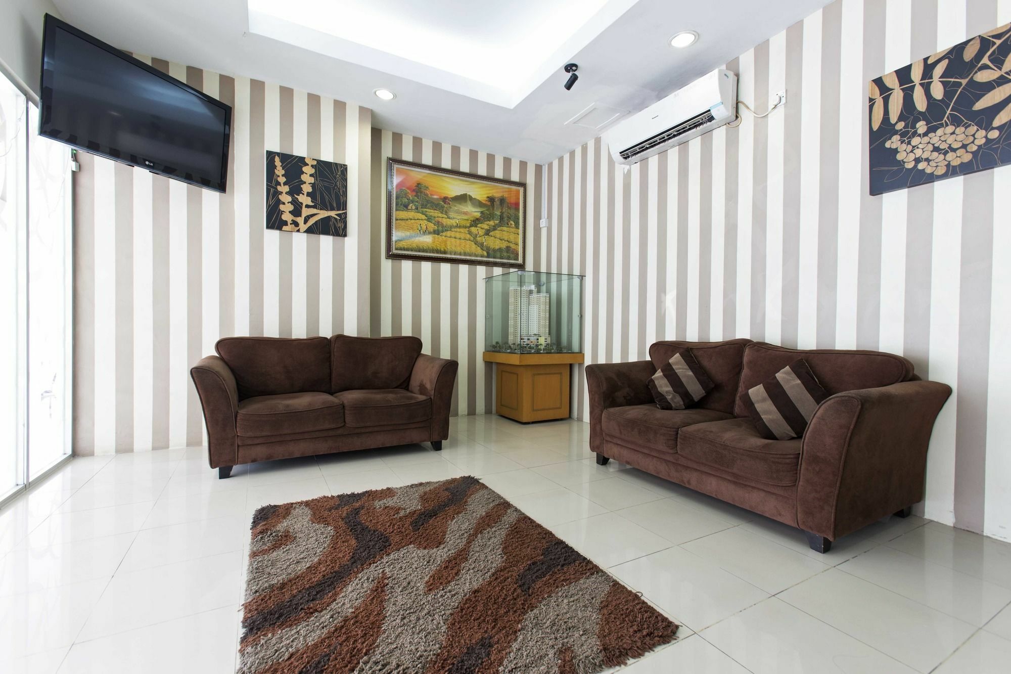 Reddoorz Apartment @ Pegangsaan Kelapa Gading جاكرتا المظهر الخارجي الصورة